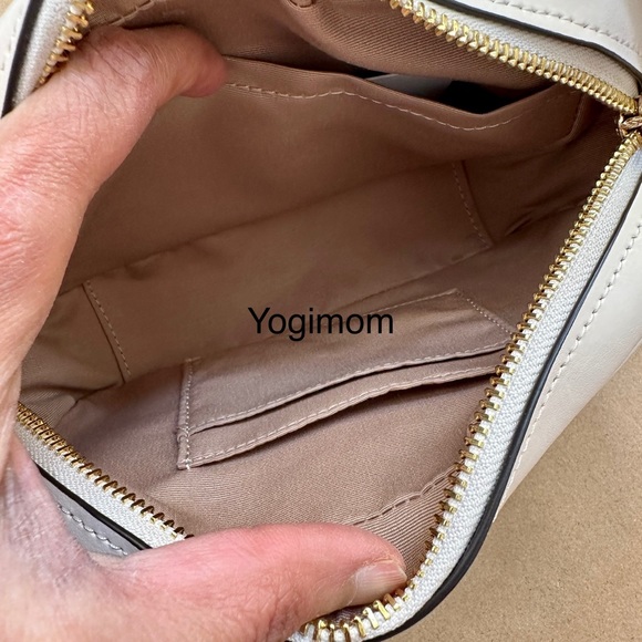 NWT Coach Mini Jamie Camera Bag In Signature Canvas With Heart Print CO940 - Picture 9 of 13